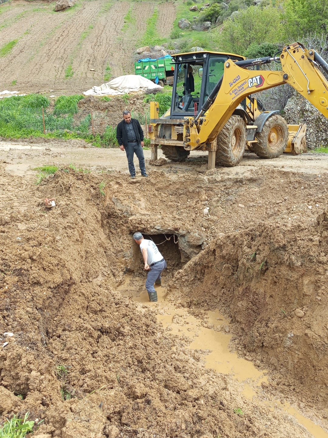 Kozluk’ta Sağanak Yağış Sonrası Ekipler Seferber Oldu