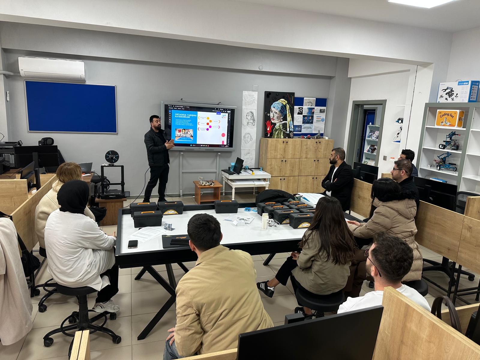 Yediiki Robot ve Teknoloji Festivali için bilgilendirme seminerleri düzenlendi