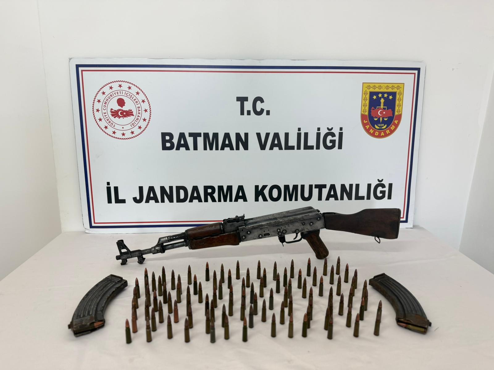 Ruhsatsız Silah Operasyonu: 2 Kişi Tutuklandı
