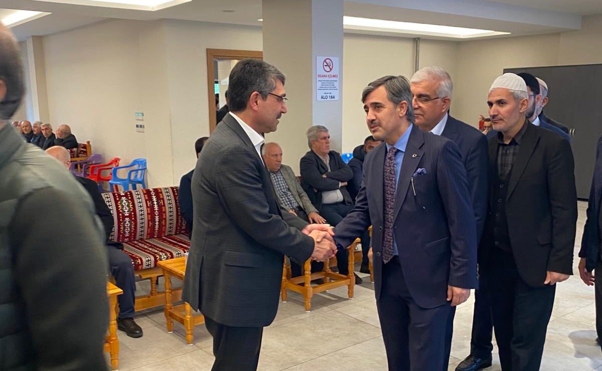 İş İnsanı Taner Hamidi’den Ceylan ve Nasıroğlu Ailesine Taziye Ziyareti
