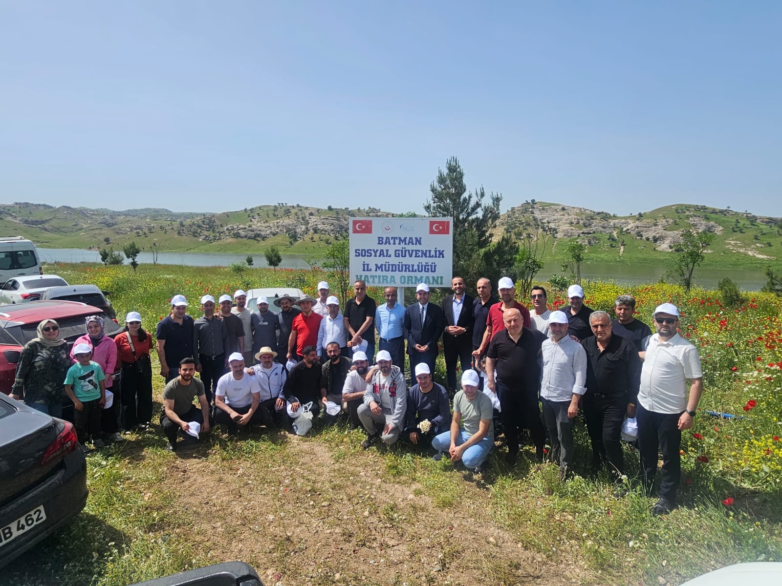 SGK Haftasında Anlamlı Dokunuş Batman’da Fidanlar Gelecek İçin Toprakla Buluştu