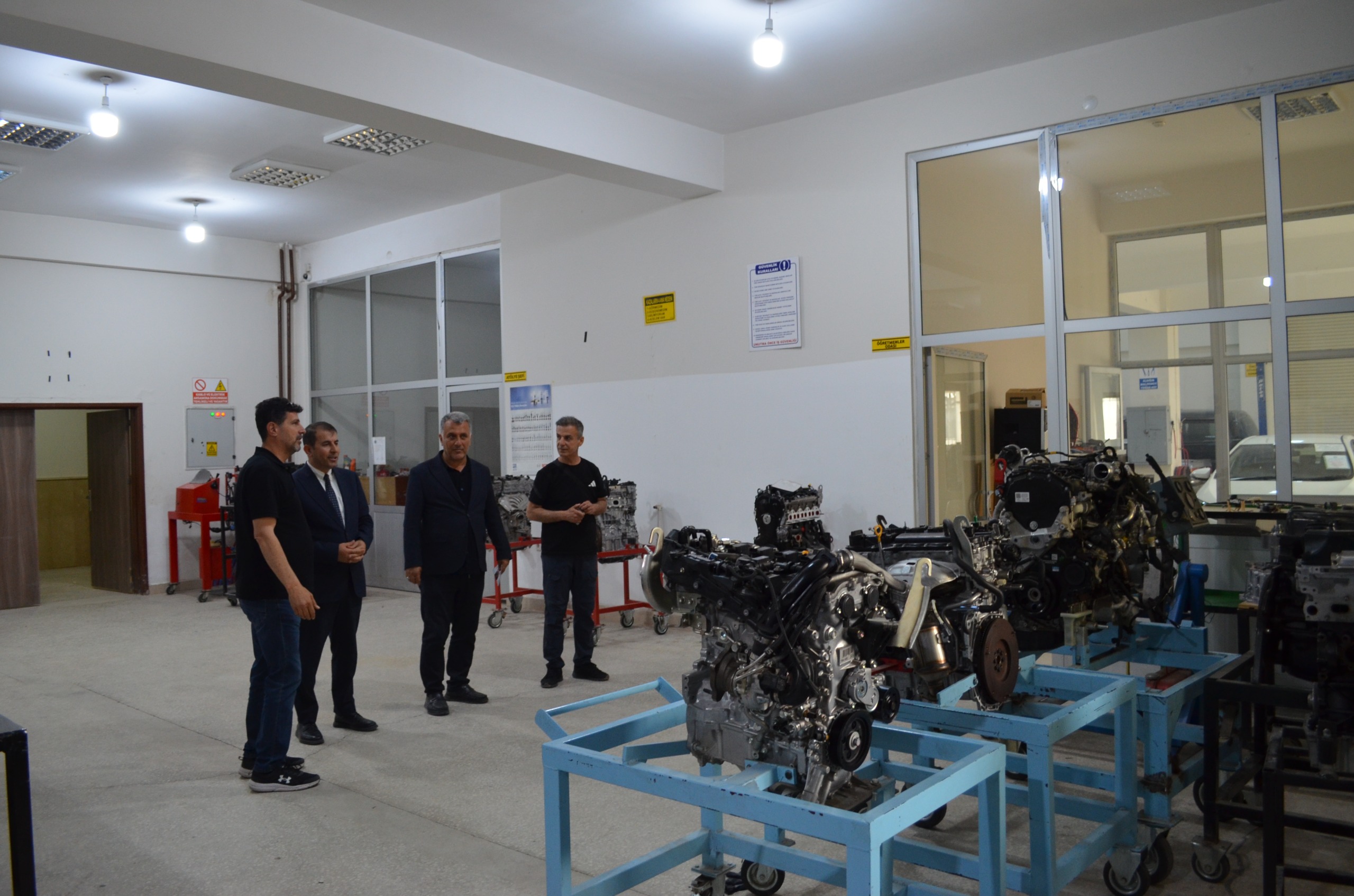 SGK İl Müdürü Gümüş’ten Meslek Lisesine Anlamlı Ziyaret