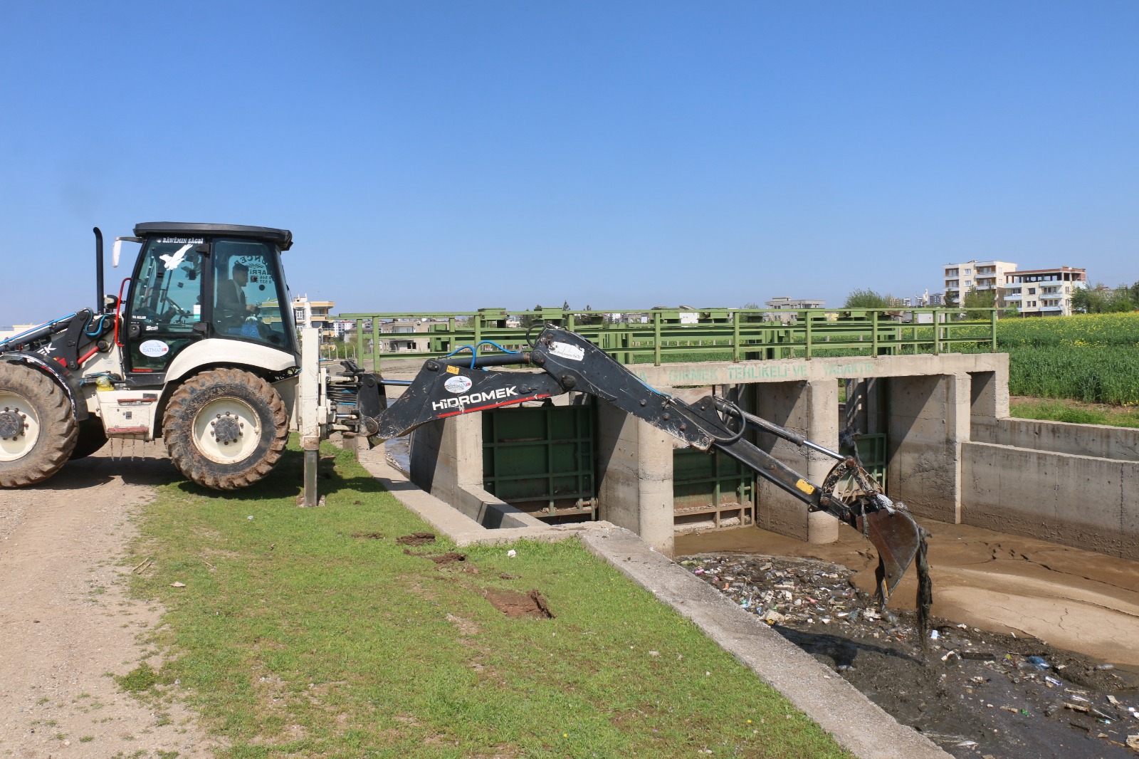 2 Günde 50 Ton Atık Temizlendi