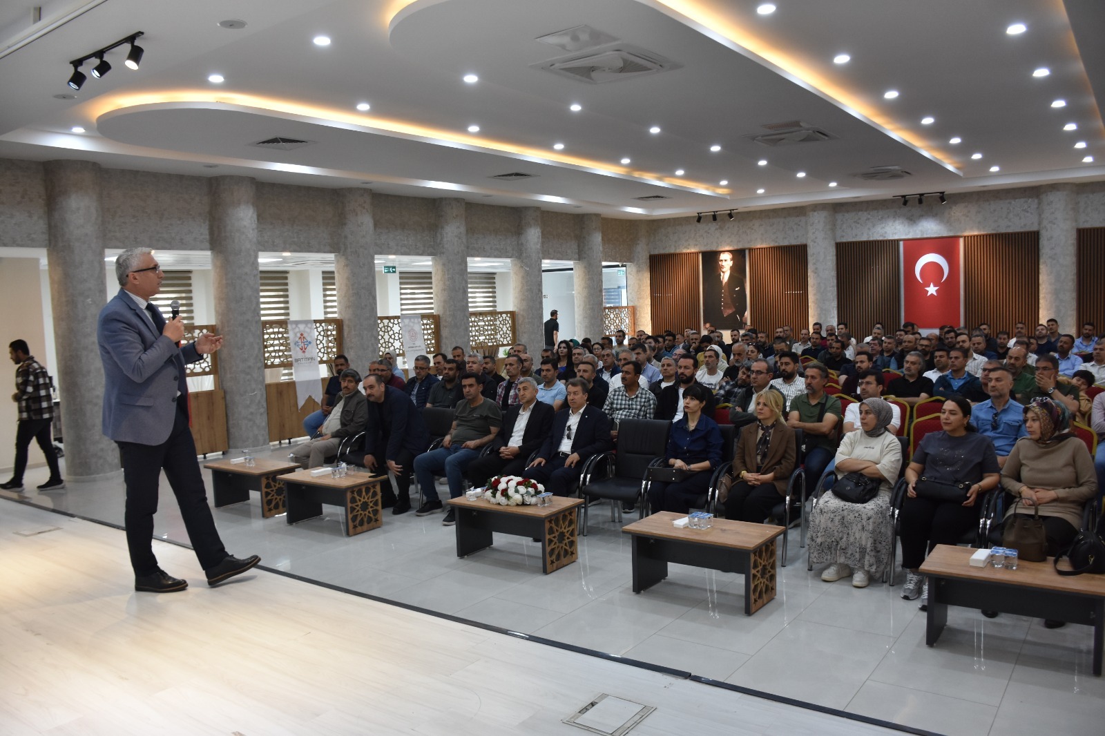 Eğitim Kurumları Yönetici Yetiştirme Programı Başladı