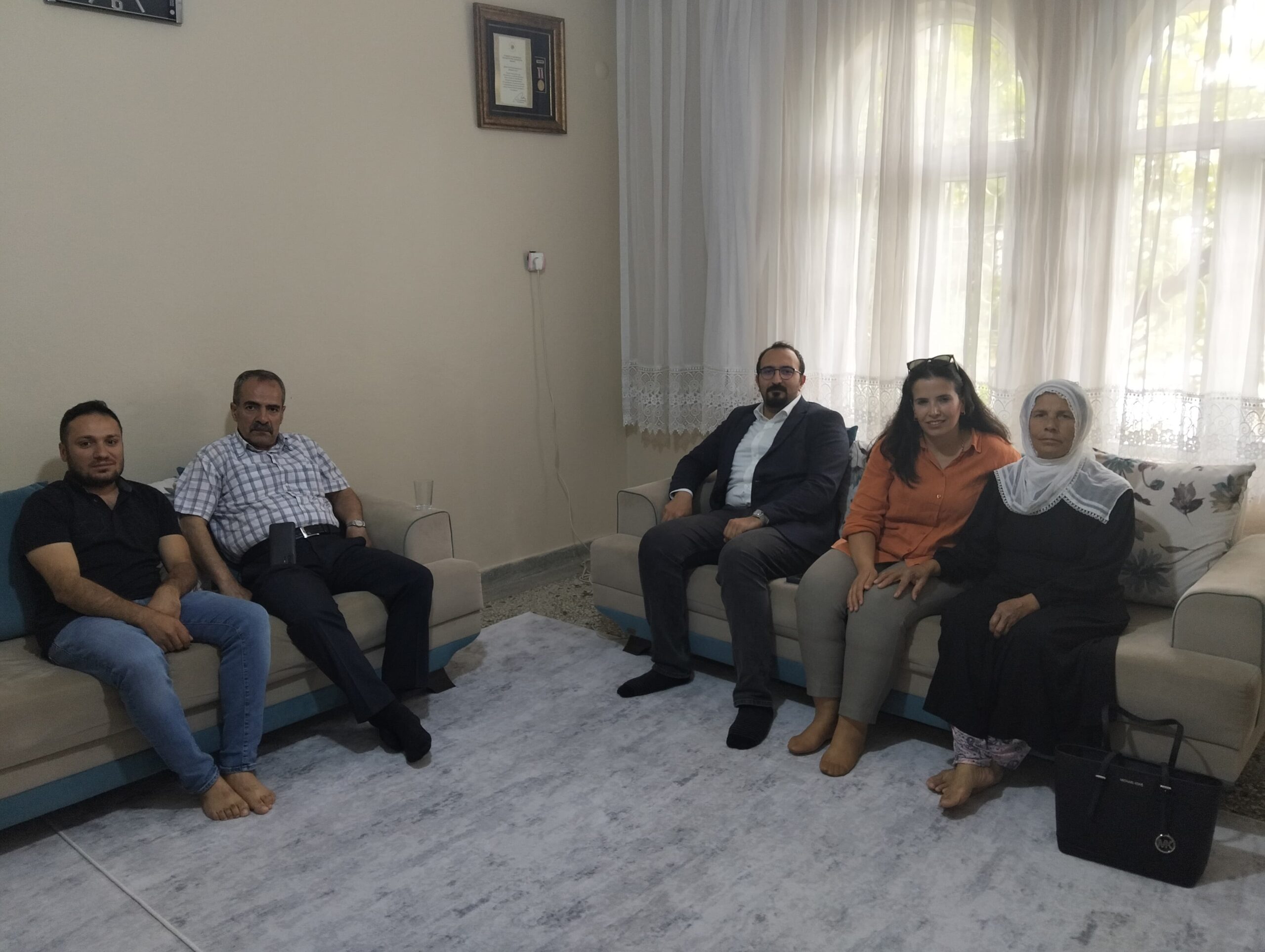 Defterdarlıktan Şehit Aileleri ve Gazilere Anlamlı Ziyaret