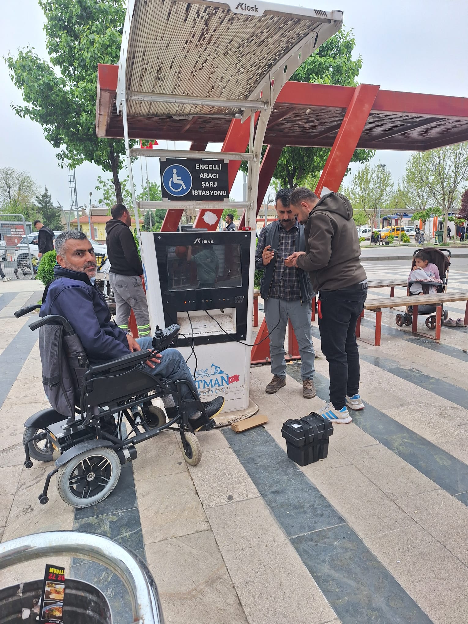 Engelli Şarj İstasyonları Yenilendi