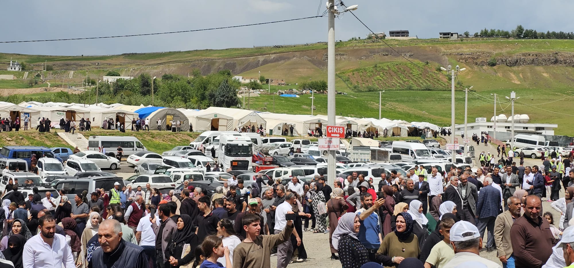 Beşiri’de Şeyh Halid Anma Etkinliğine Yoğun Katılım