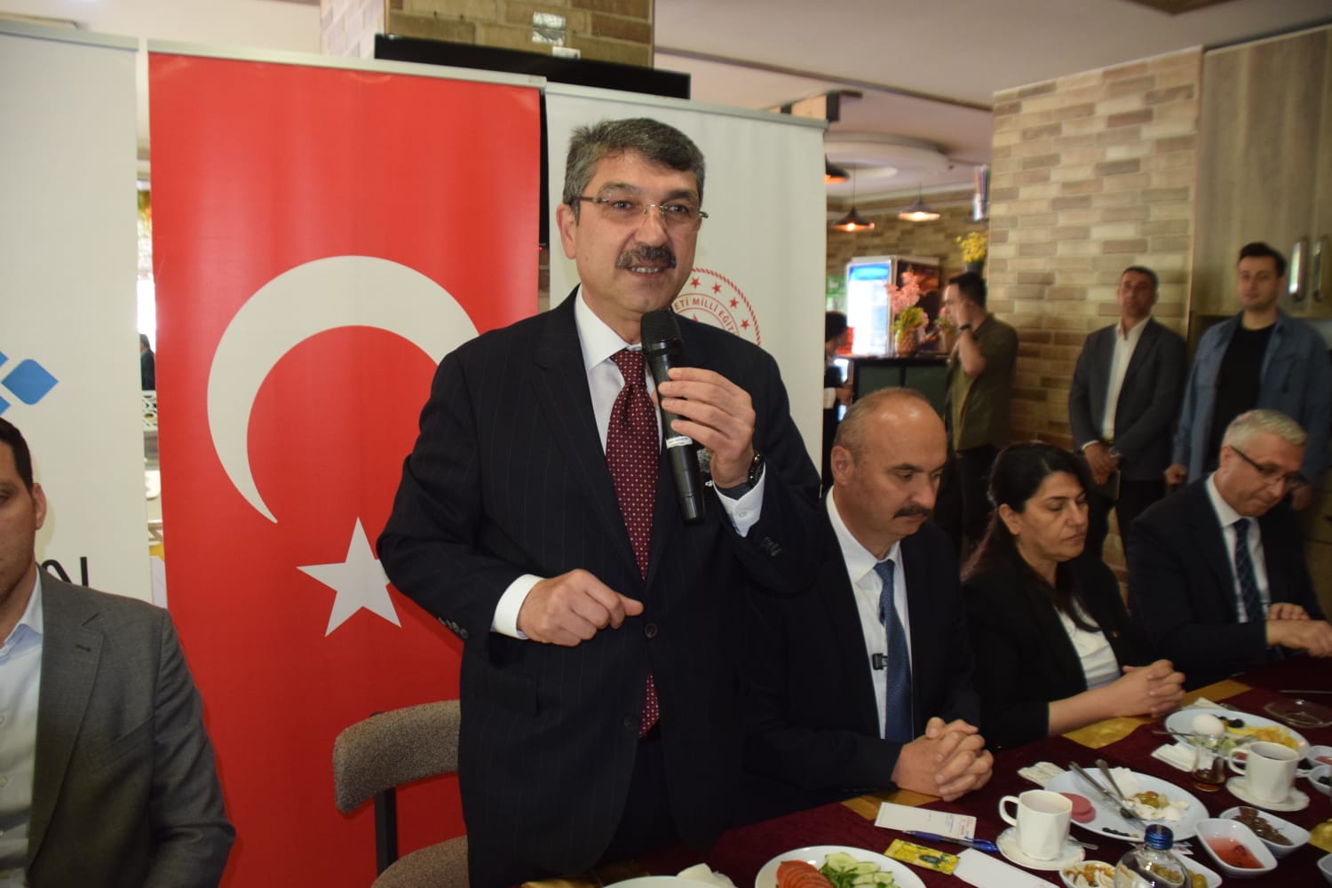 Milletvekili Nasıroğlu: “Gençlerimizin Başarısı Batman’ın Gururudur”