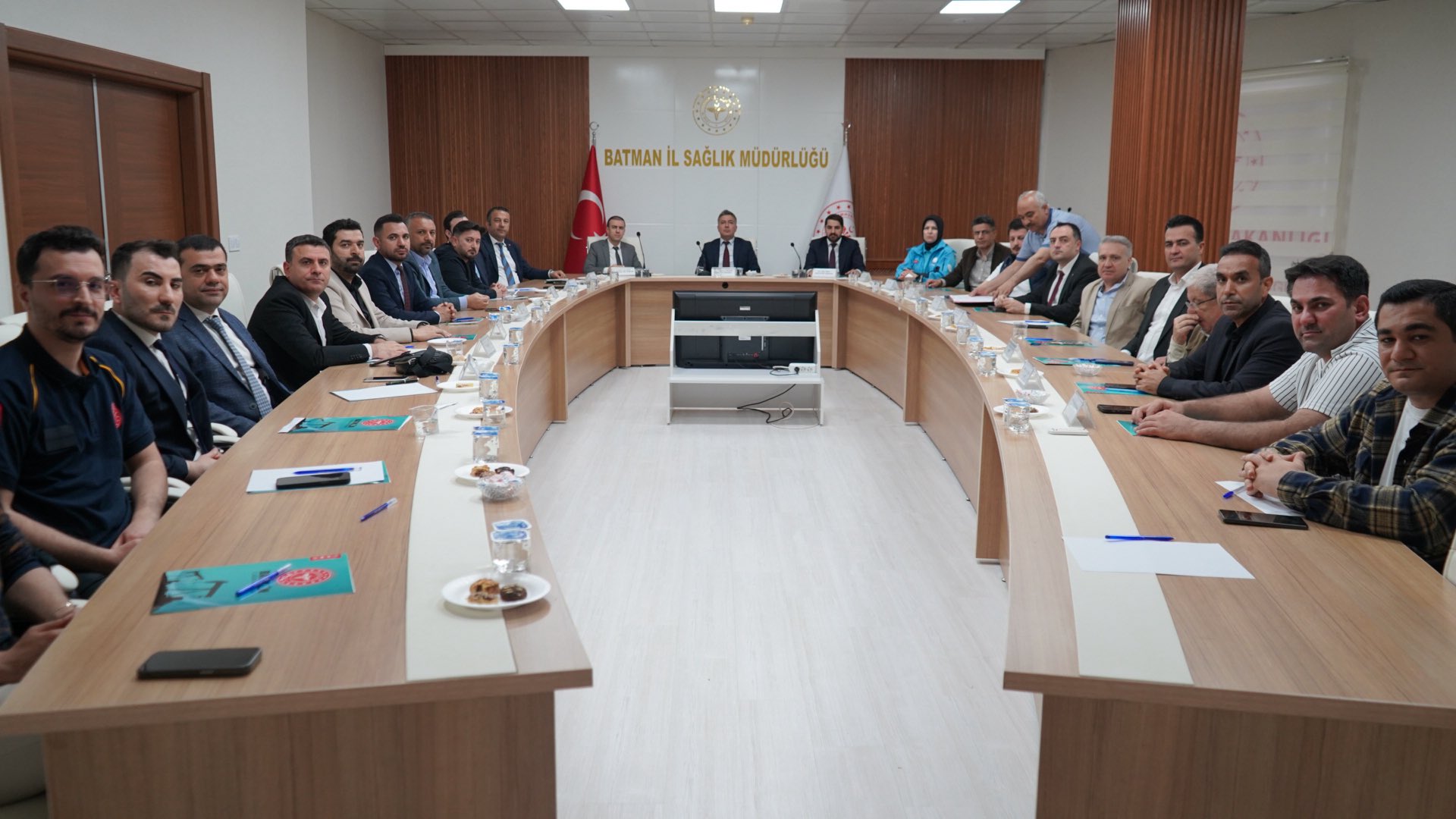 Acil Sağlık Hizmetleri Değerlendirildi