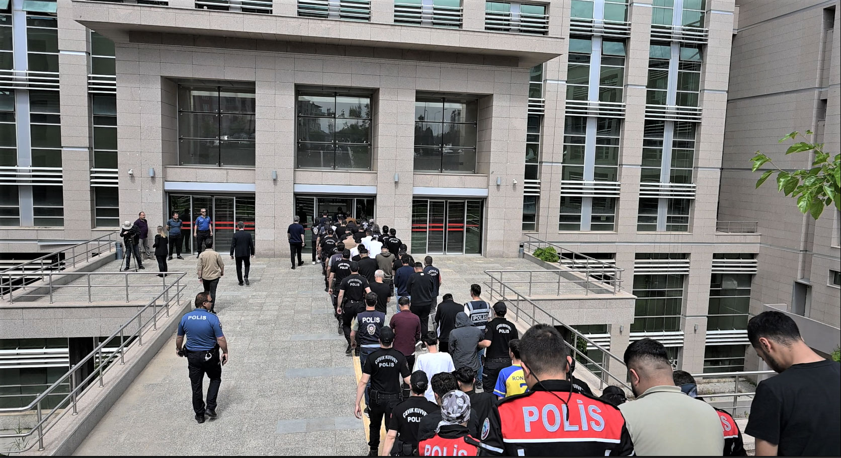 Siber Operasyon’da 87 Tutuklama