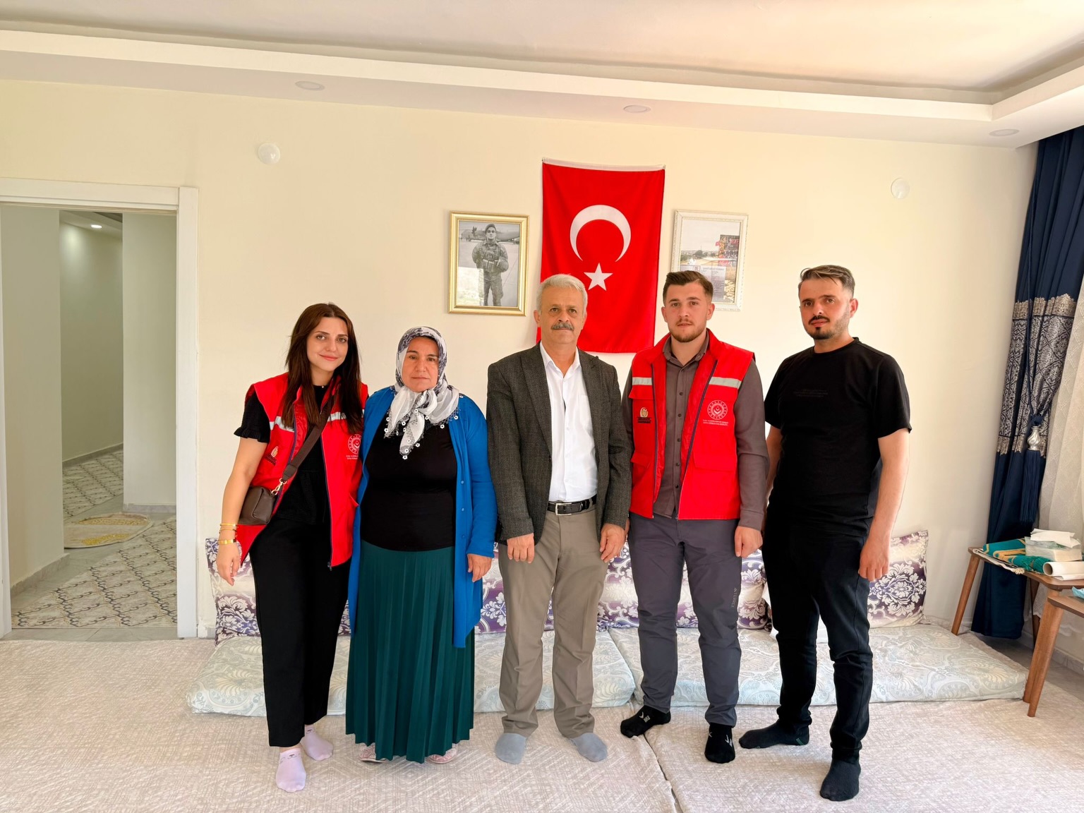 Sason’da Şehit Annelerine Anneler Günü Ziyareti