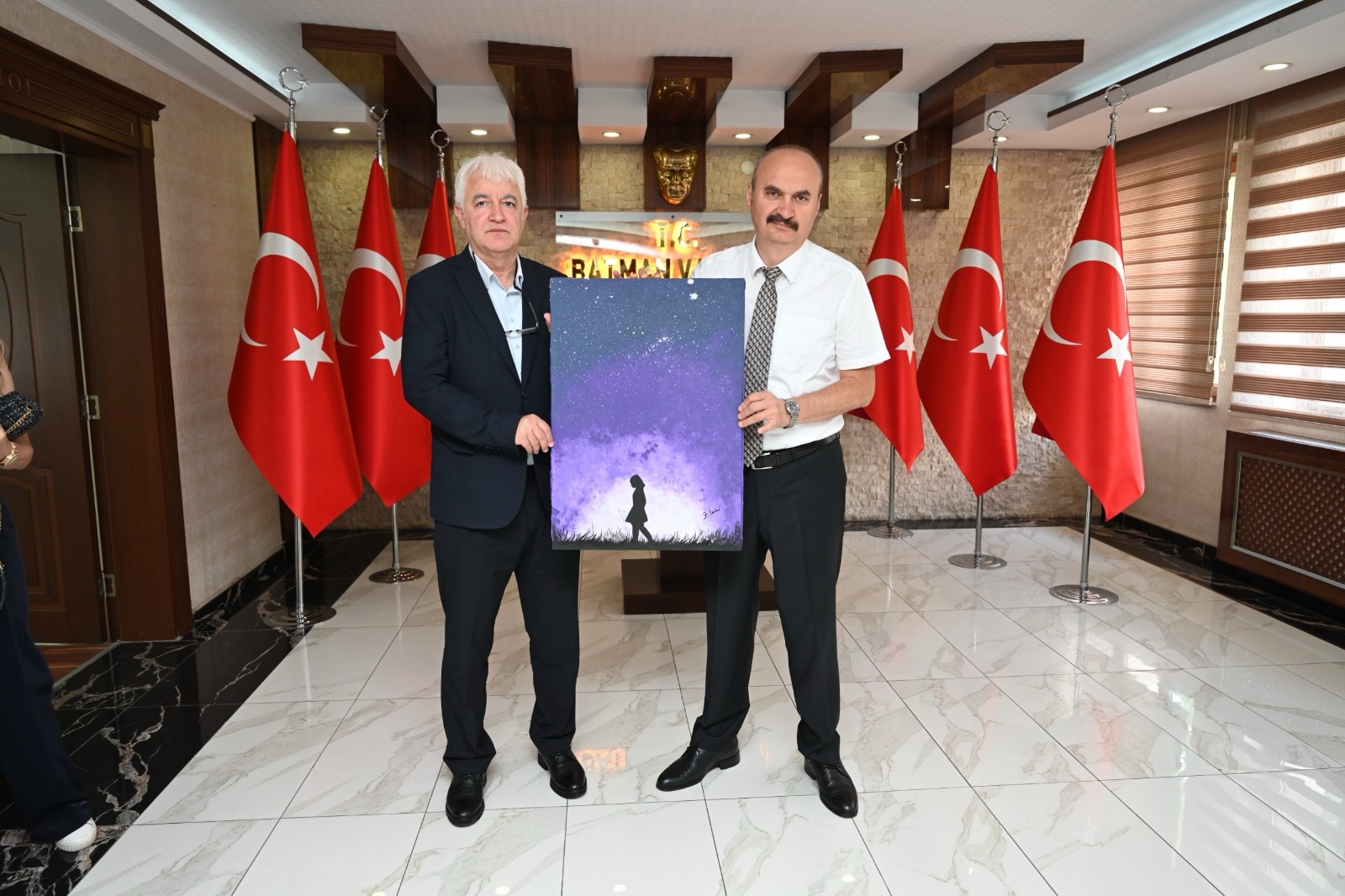 Yeşilay Batman Şubesinden Vali Canalp’e ziyaret