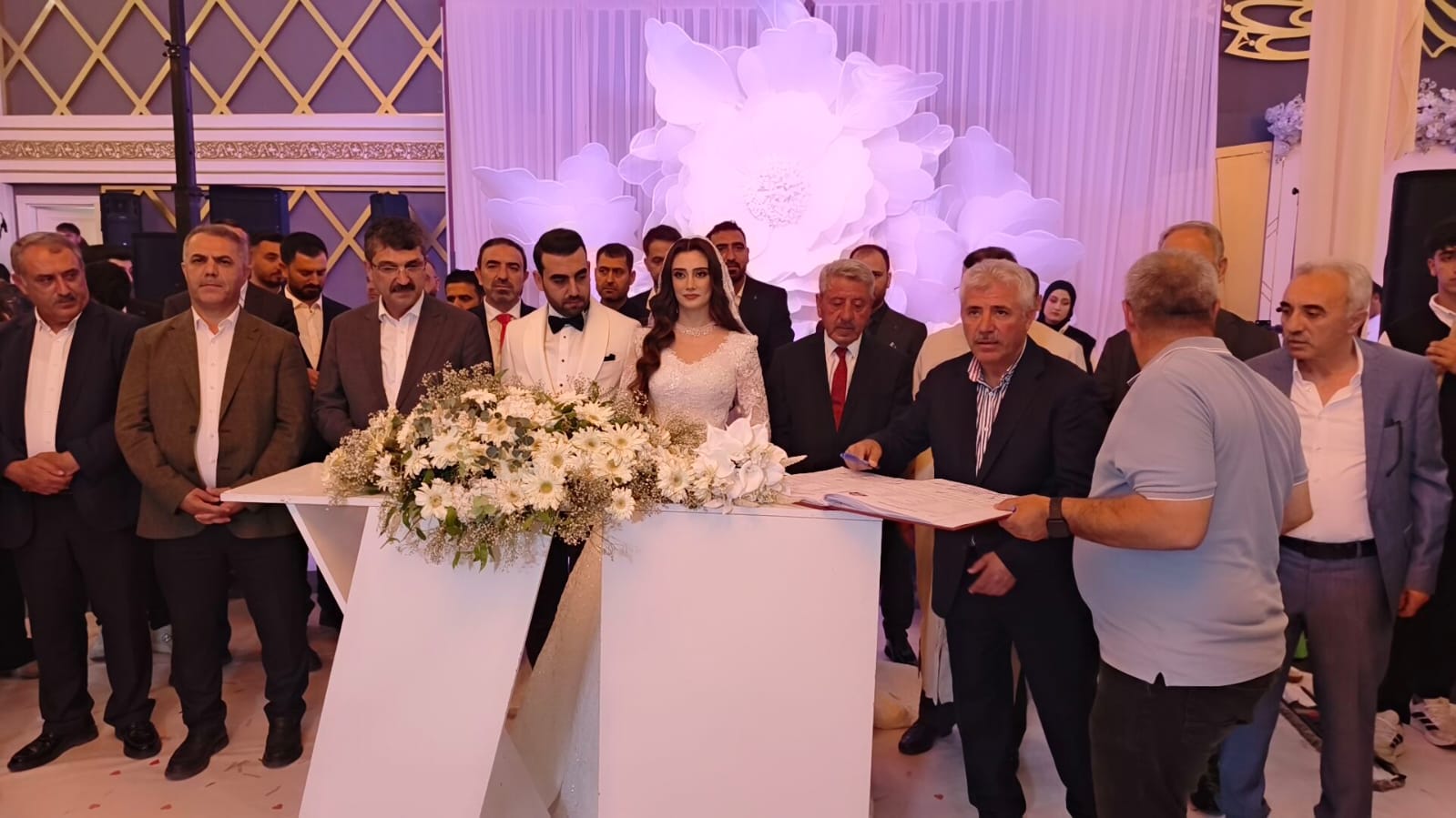 NASIROĞLU AİLESİNİN GÖRKEMLİ DÜĞÜNÜ