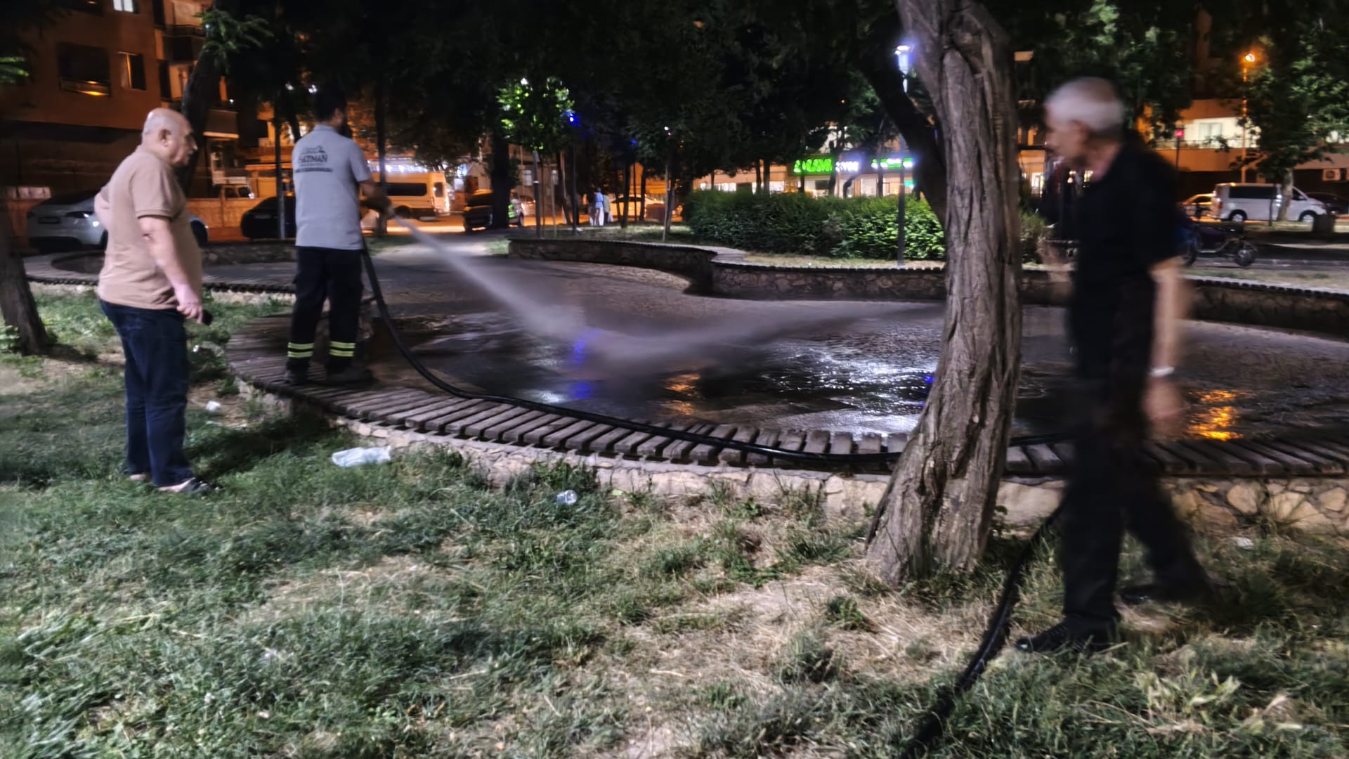 Etkinlik alanları ve yol güzergâhları temizlendi