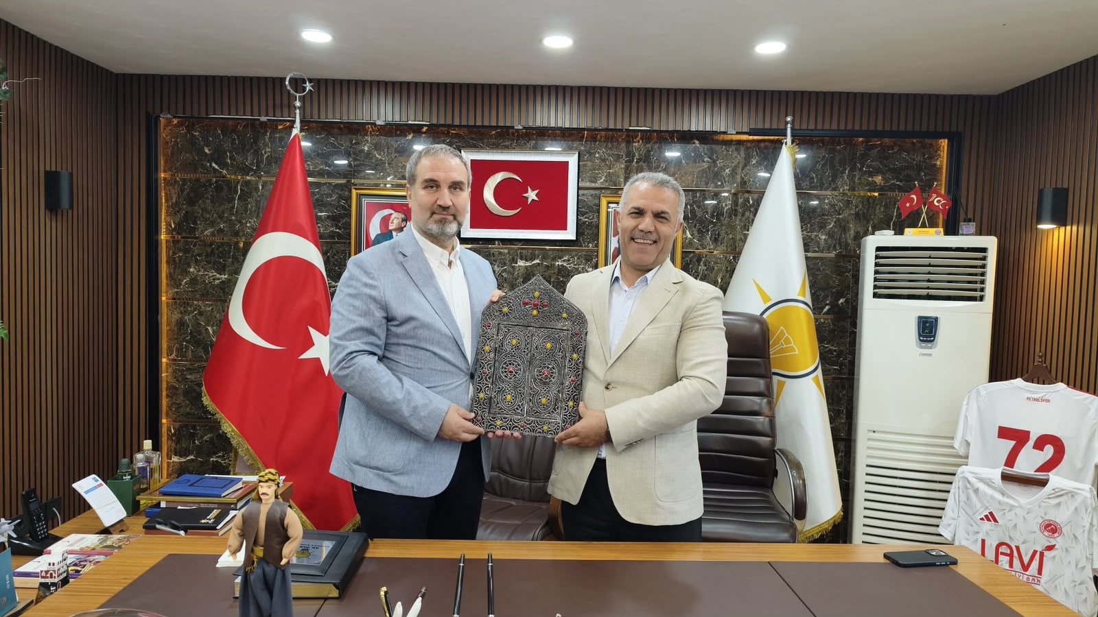 Genel Başkan Yardımcısı Şen AK Parti Batman Teşkilatıyla Buluştu