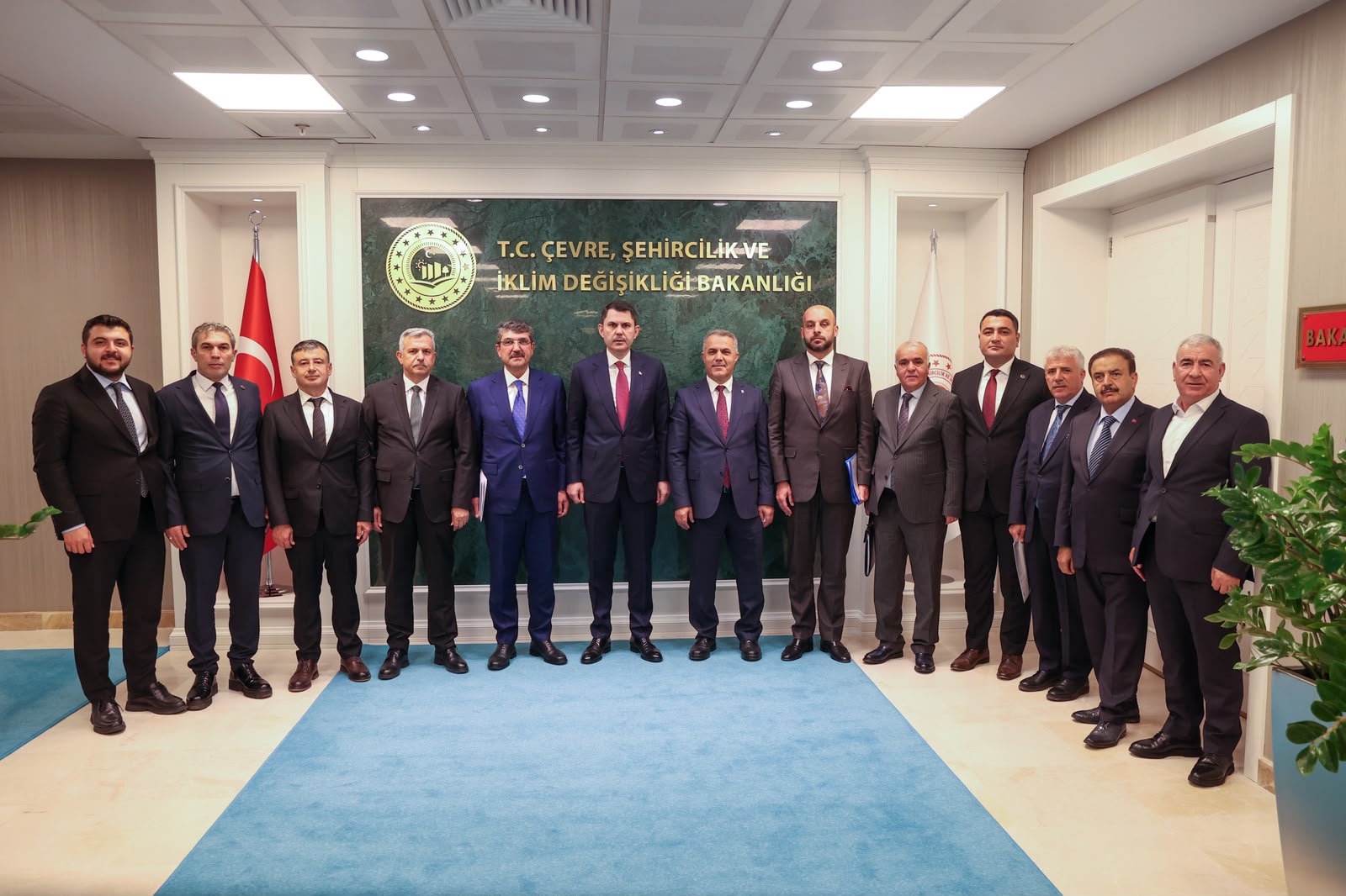 Şansi ve Nasıroğlu, Batman’ın Taleplerini Bakan Kurum’a İletti