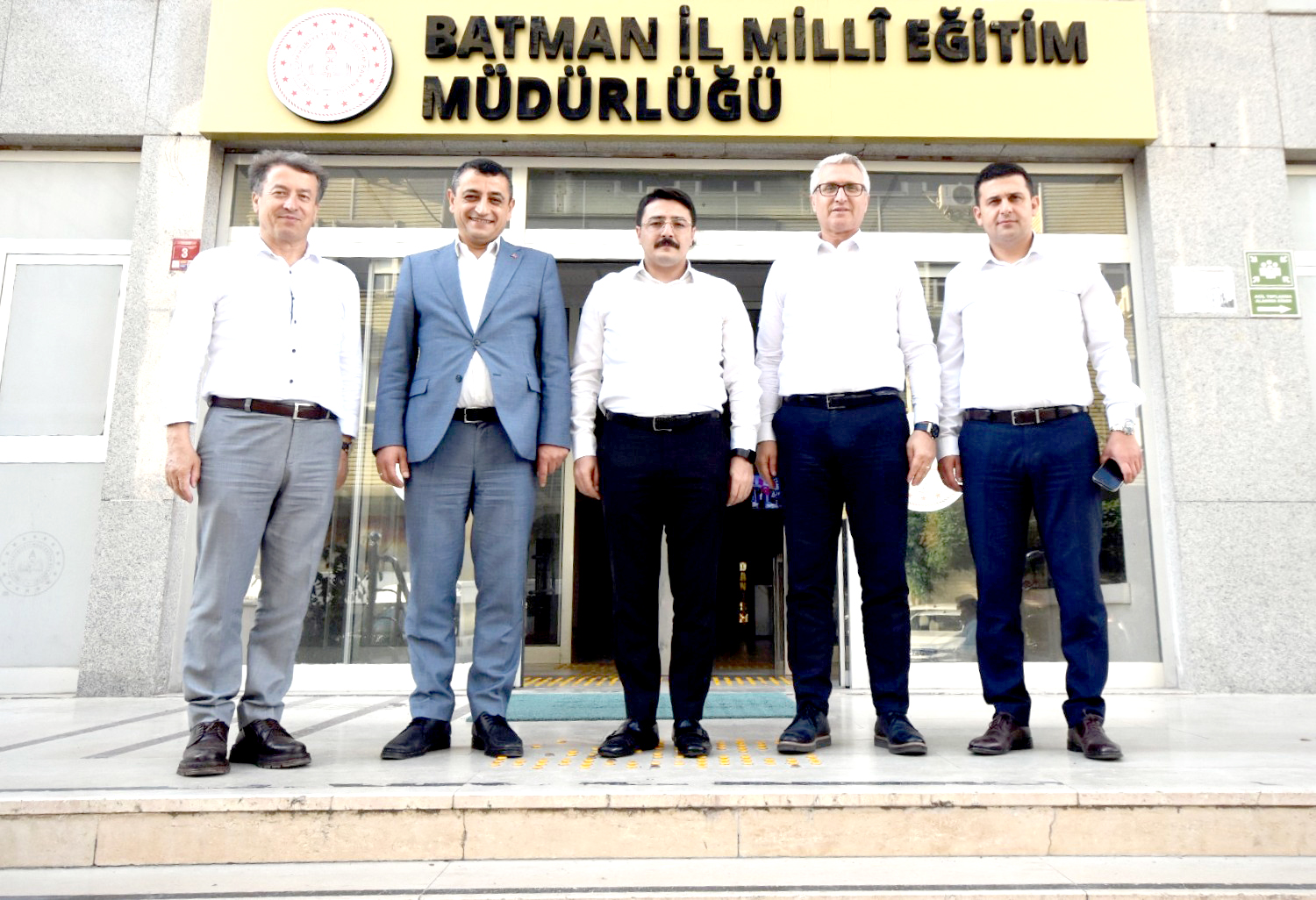 Vali Yardımcılarından İl Millî Eğitim Müdürü Ciğer’e Veda Ziyareti