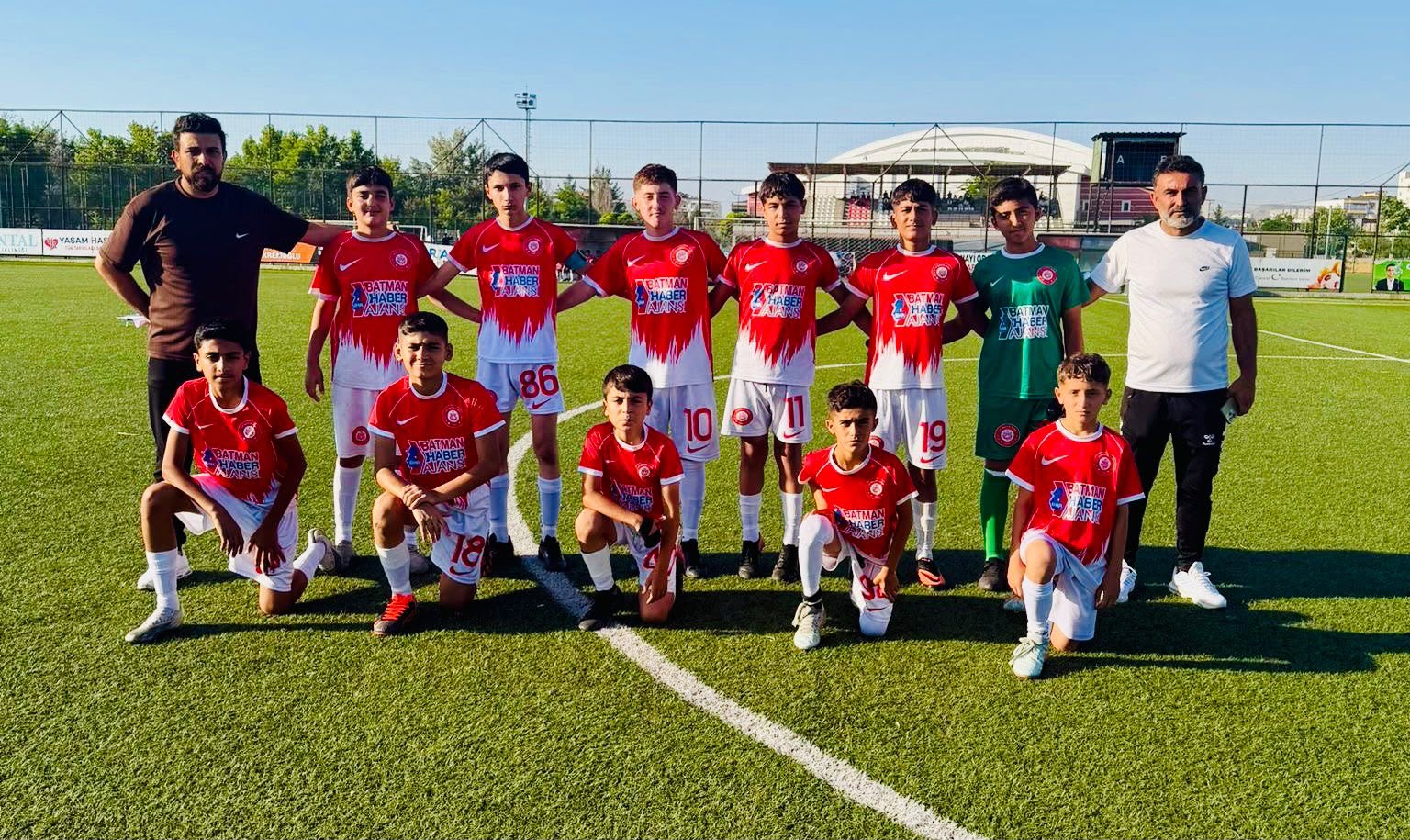 U13 LİGİNİN LİDERİ 19 MAYIS GENÇLİK SPOR