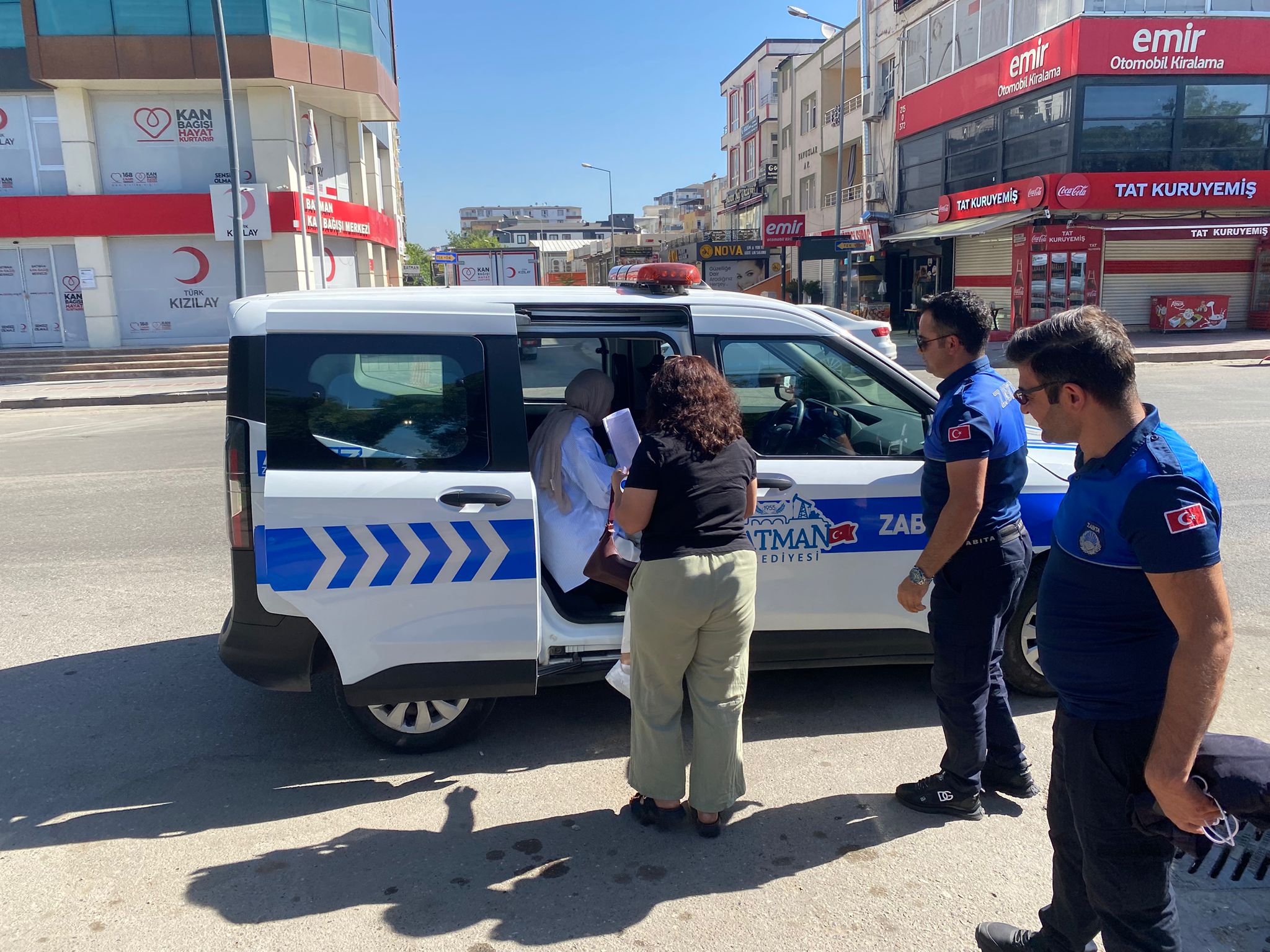 YKS’de Öğrencilerin Yardımına Zabıta Yetişti