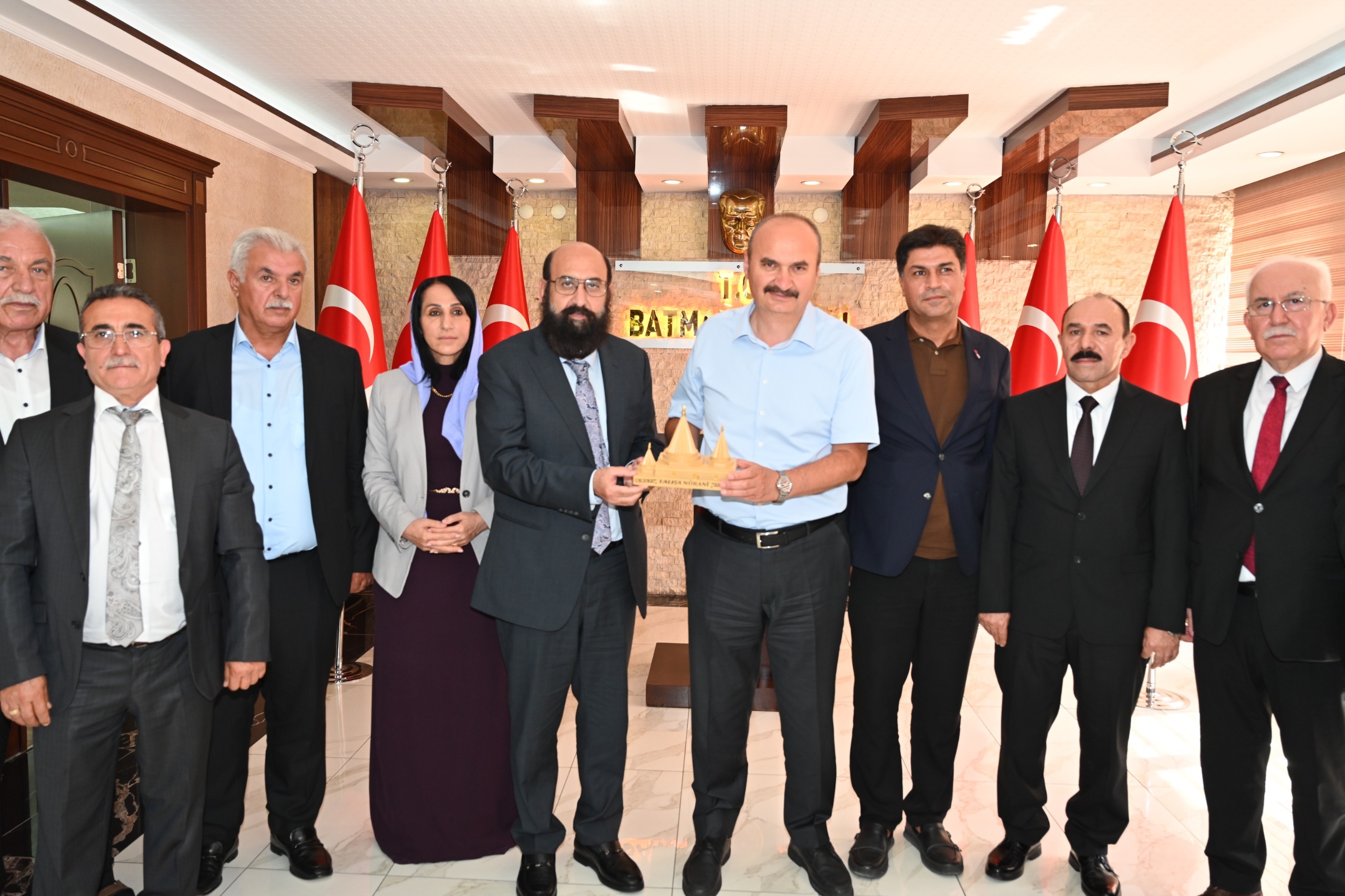 Ezidi Toplumunun Kutsal Mekânlarından “Şeyh Hevinda Ziyaretgâhı” Restore Ediliyor
