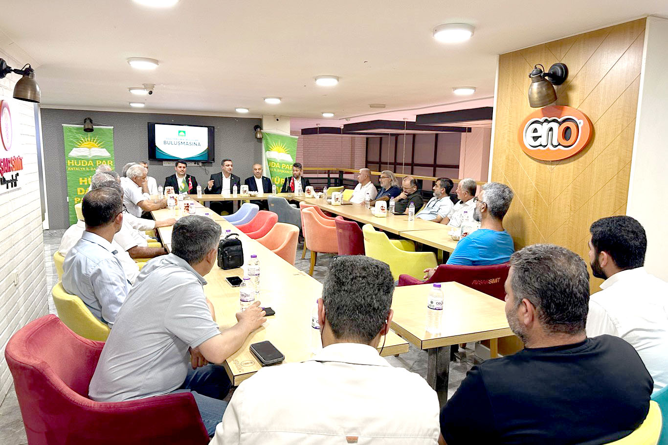 Ramanlı, Antalya’da STK’larla bir araya geldi