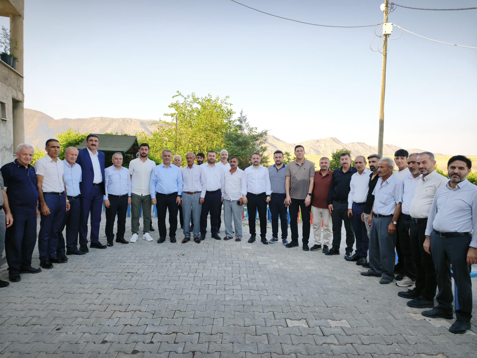 Başkan Şansi’nin girişimiyle Taymur aileleri barıştı