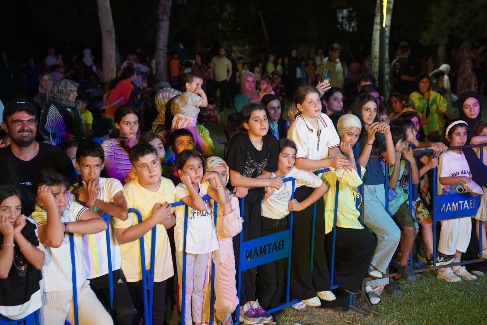 NEFS Rock Grubu Kinem Parkı’nı Coşturdu