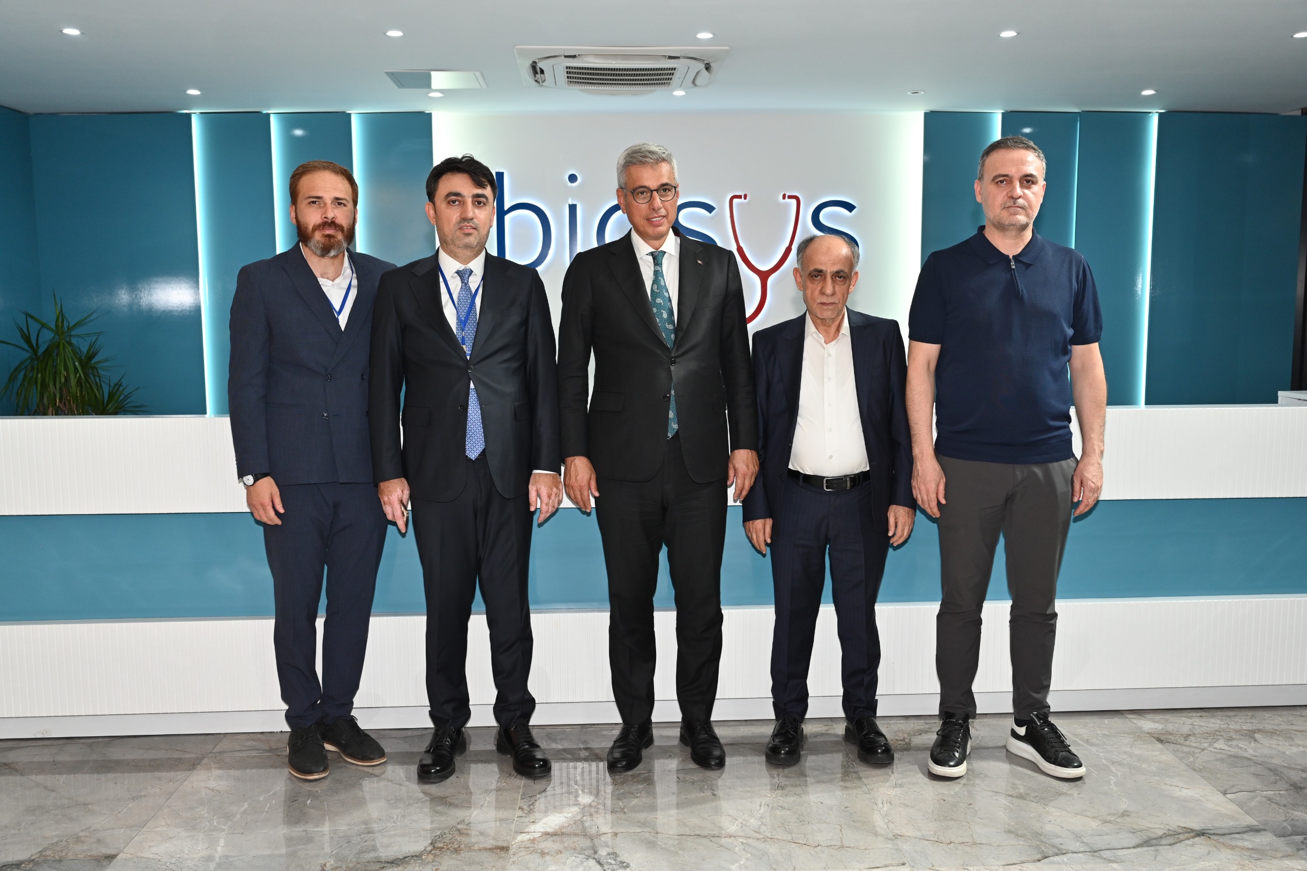 Bakan Memişoğlu, Batman’da Biosys’i Ziyaret Etti