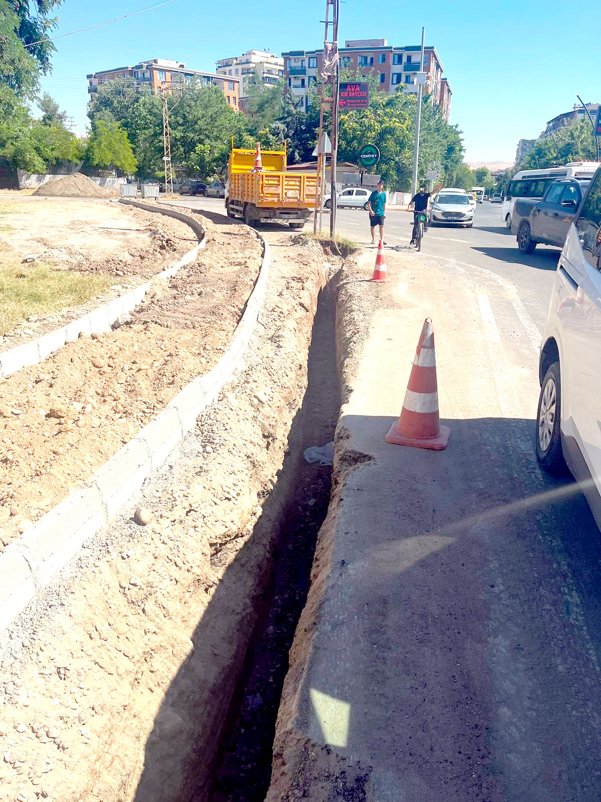 Mahalle Mahalle Altyapı Yenileniyor