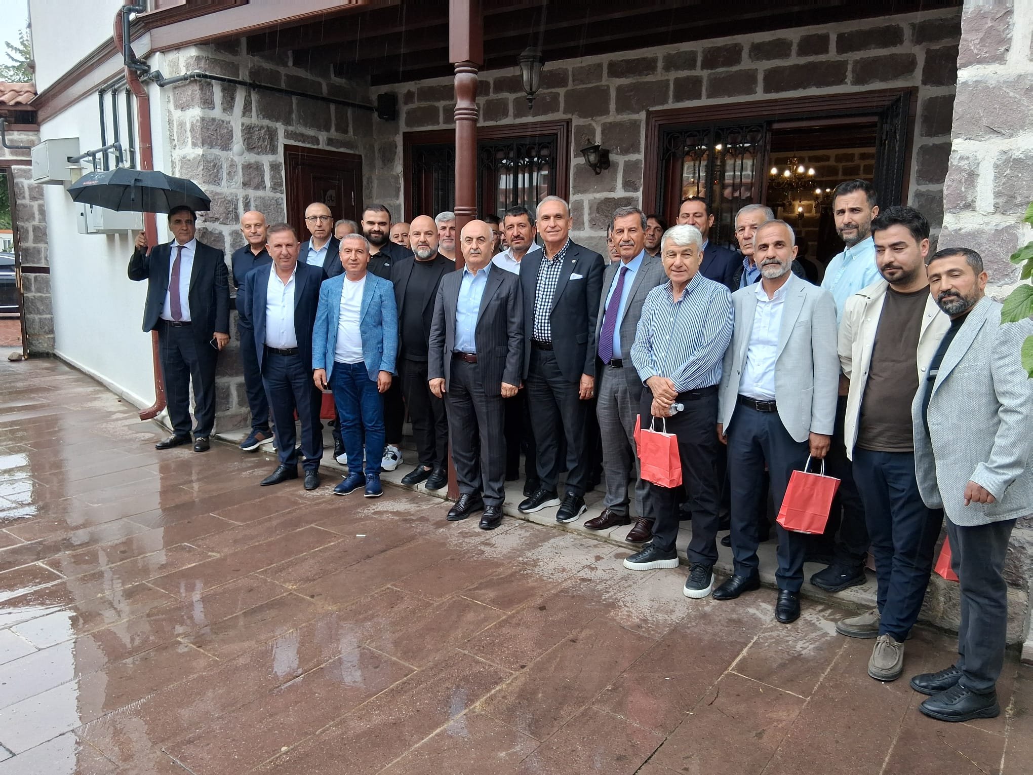Batman Vakfı Mütevelli Heyeti Olağanüstü Toplandı