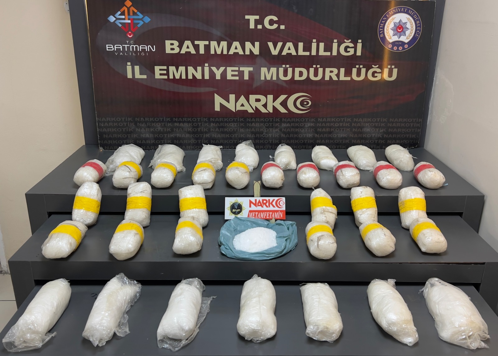 19 Kilo 250 Gram Metamfetamin Ele Geçirildi