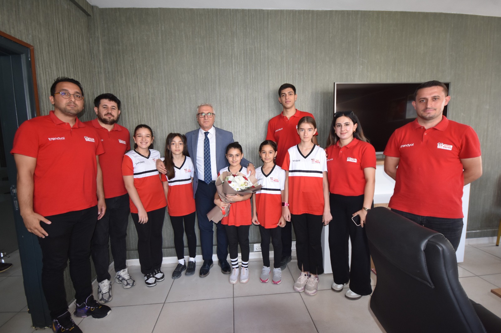 Voleybol Okulu Heyetinden İl Müdürü Ciğer’e Ziyaret