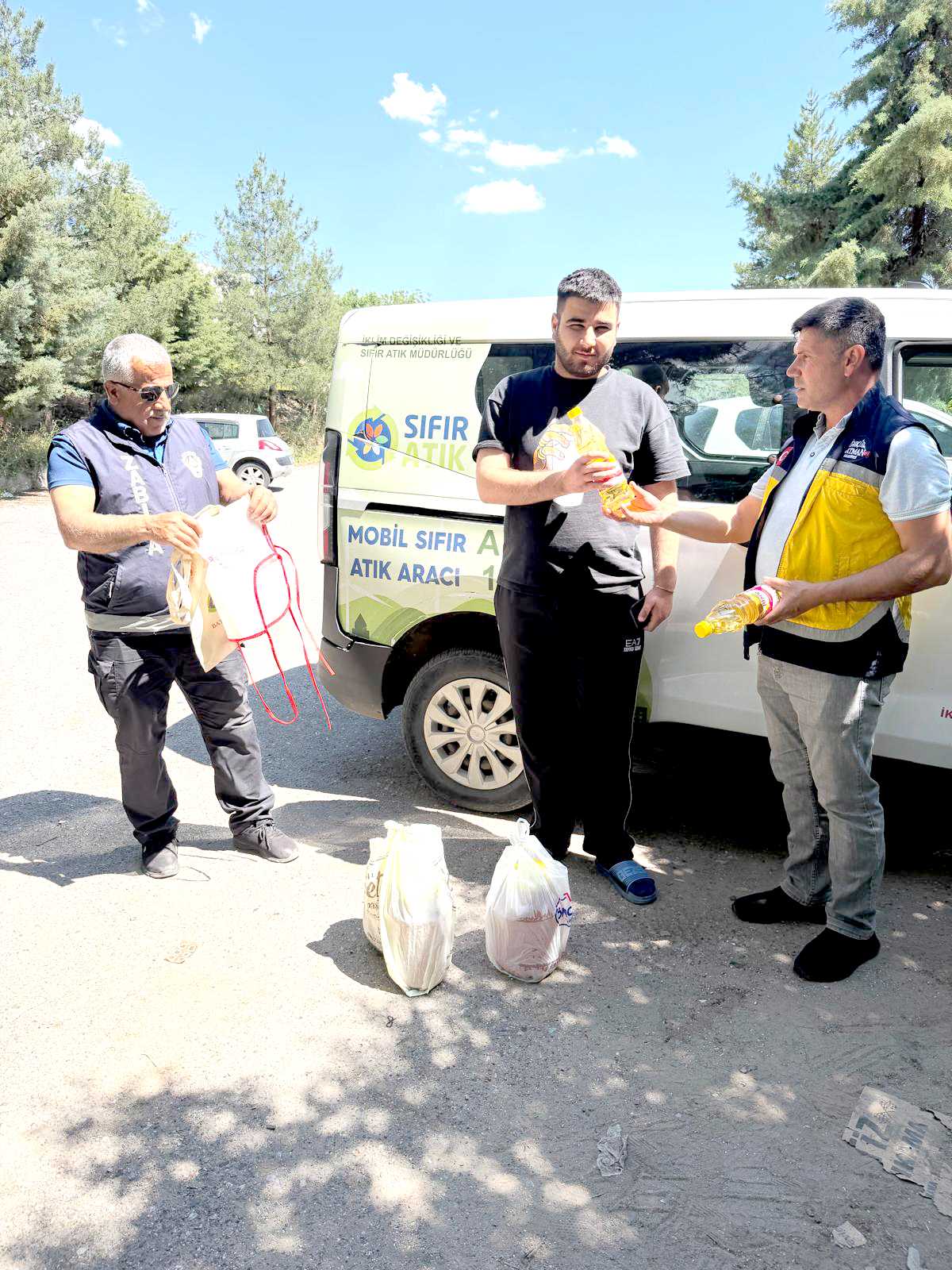 5 Litre Atık Yağa 1 Litre Ayçiçek Yağı Hediyesi
