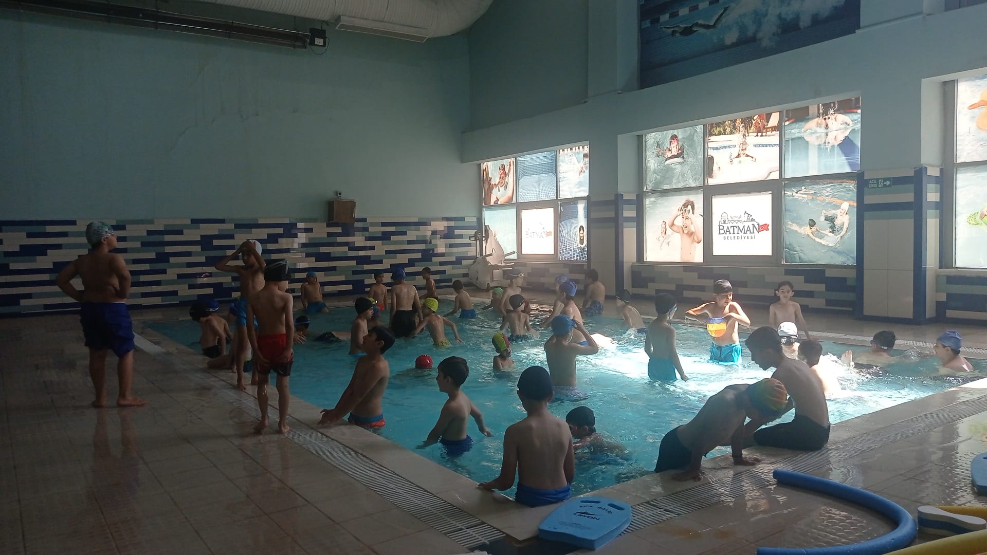 Yaz Spor Okullarında Yüzme Heyecanı