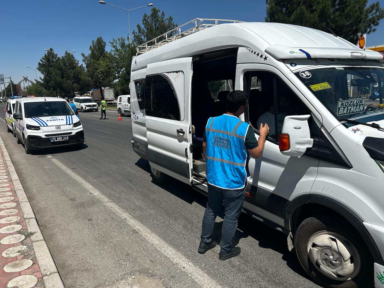 Şehirler Arası Minibüslere Klima ve Hijyen Denetimi
