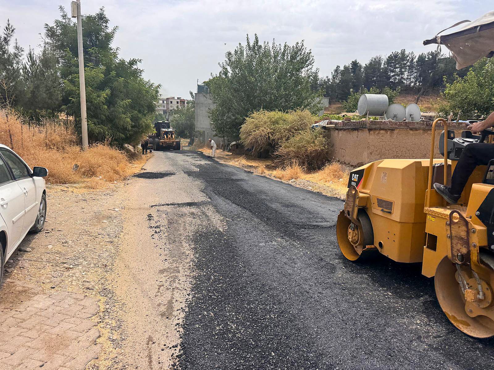 Akoba Köyü’nün yolu yenilendi