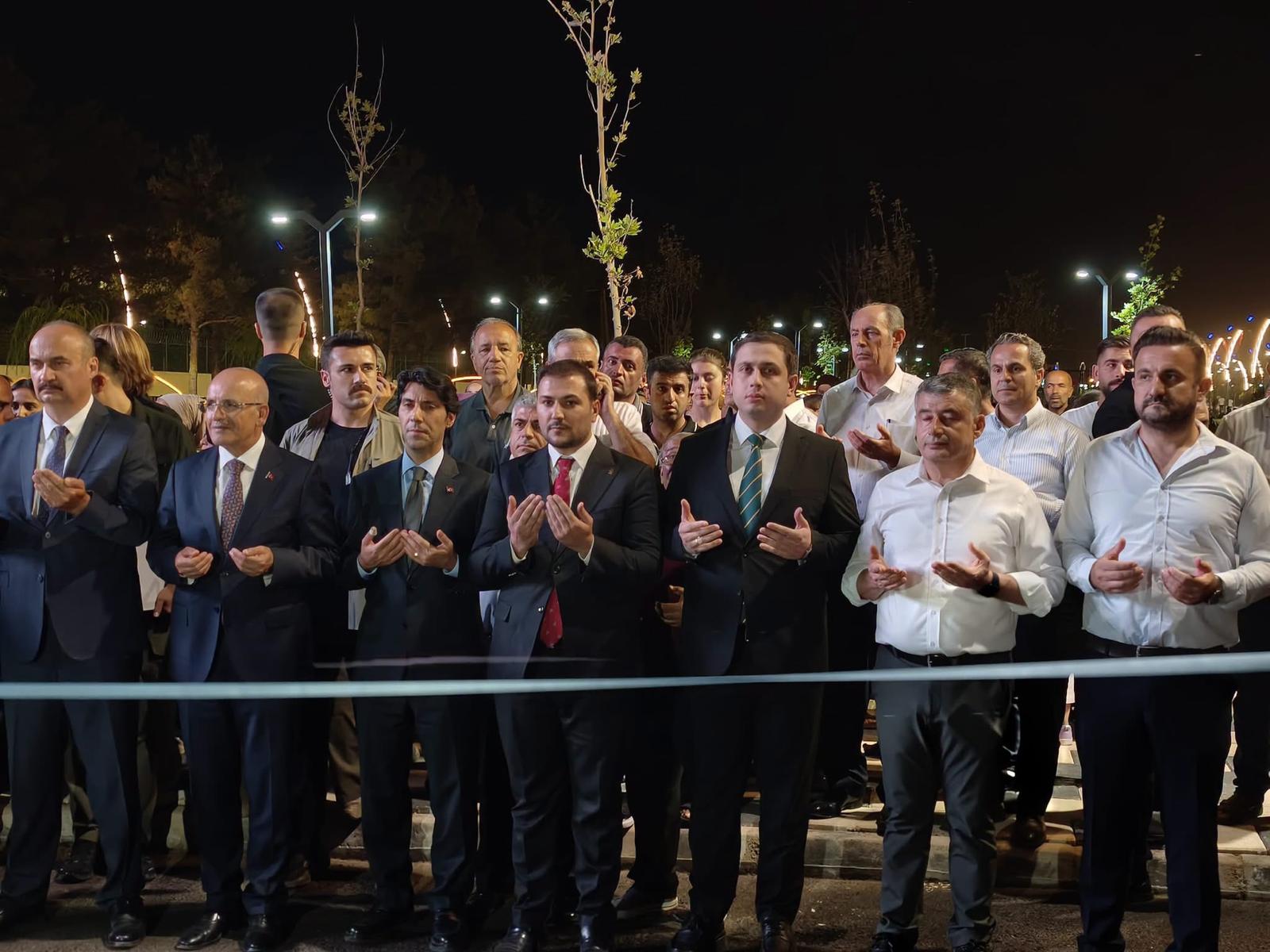 BAKAN ŞİMŞEK GERCÜŞ VE BATMANDA PEŞ PEŞE AÇILIŞLAR GERÇEKLEŞTİRDİ