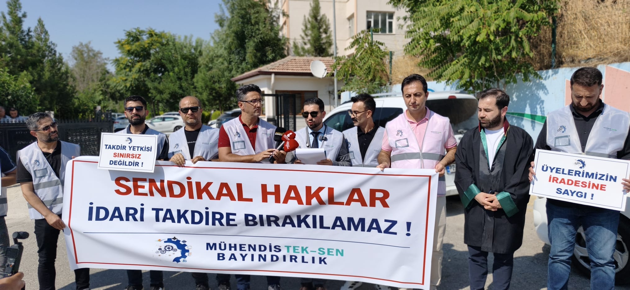MÜHENDİS TEK-SEN’DEN SENDİKAL HAKLAR İÇİN ÇAĞRI