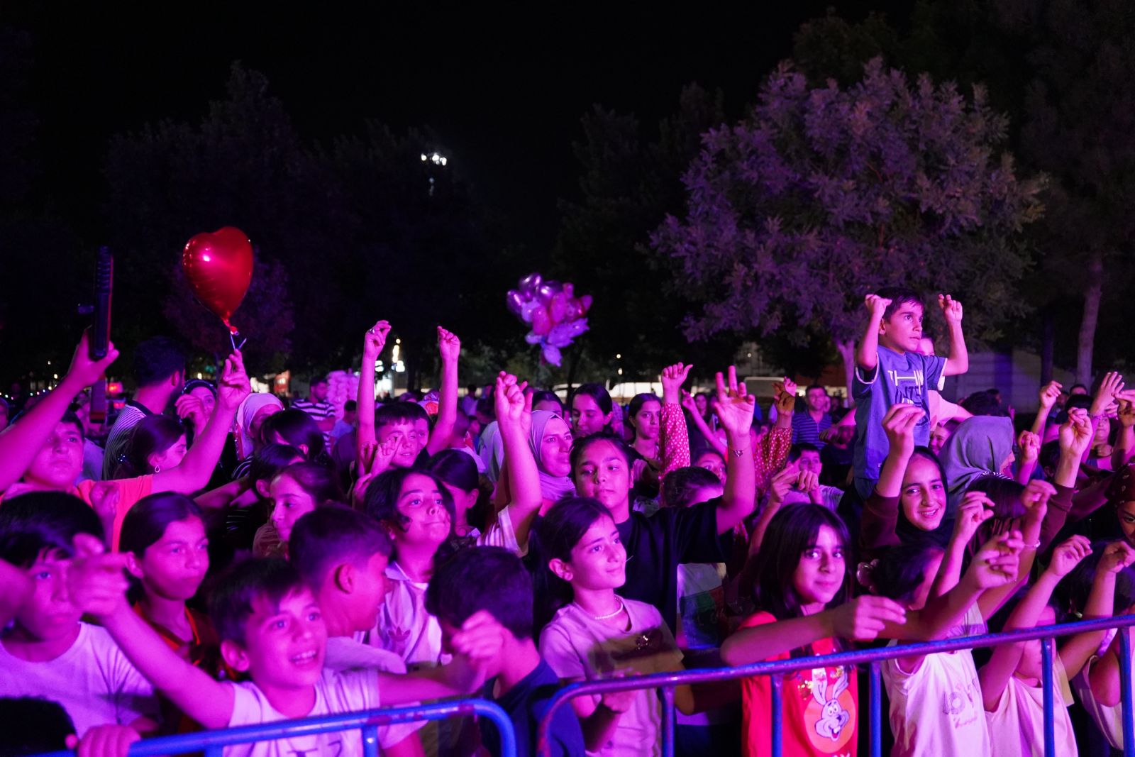 Şerzan Kurt Parkı’nda Müzik ve Eğlence Buluştu