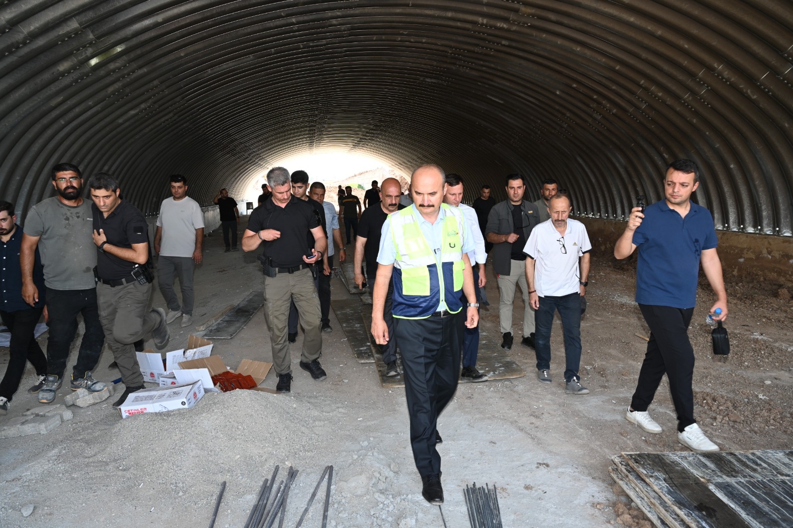 Vali Canalp, İluh Deresi’ndeki Çalışmaları İnceledi