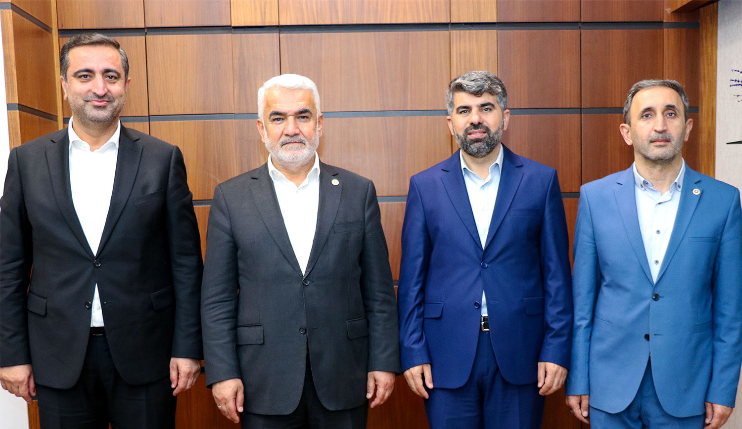 HÜDA PAR’dan İdari Davalarda Vekâlet Ücretine Düzenleme Teklifi