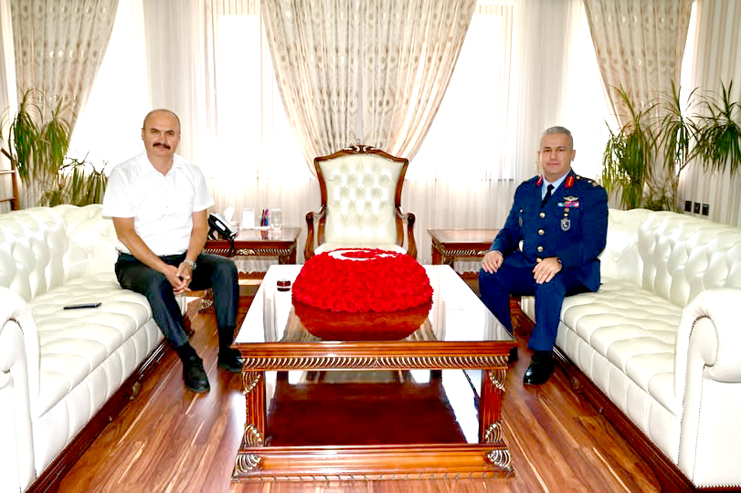 Tuğgeneral Serkan Erişir’den Vali Canalp’e Ziyaret