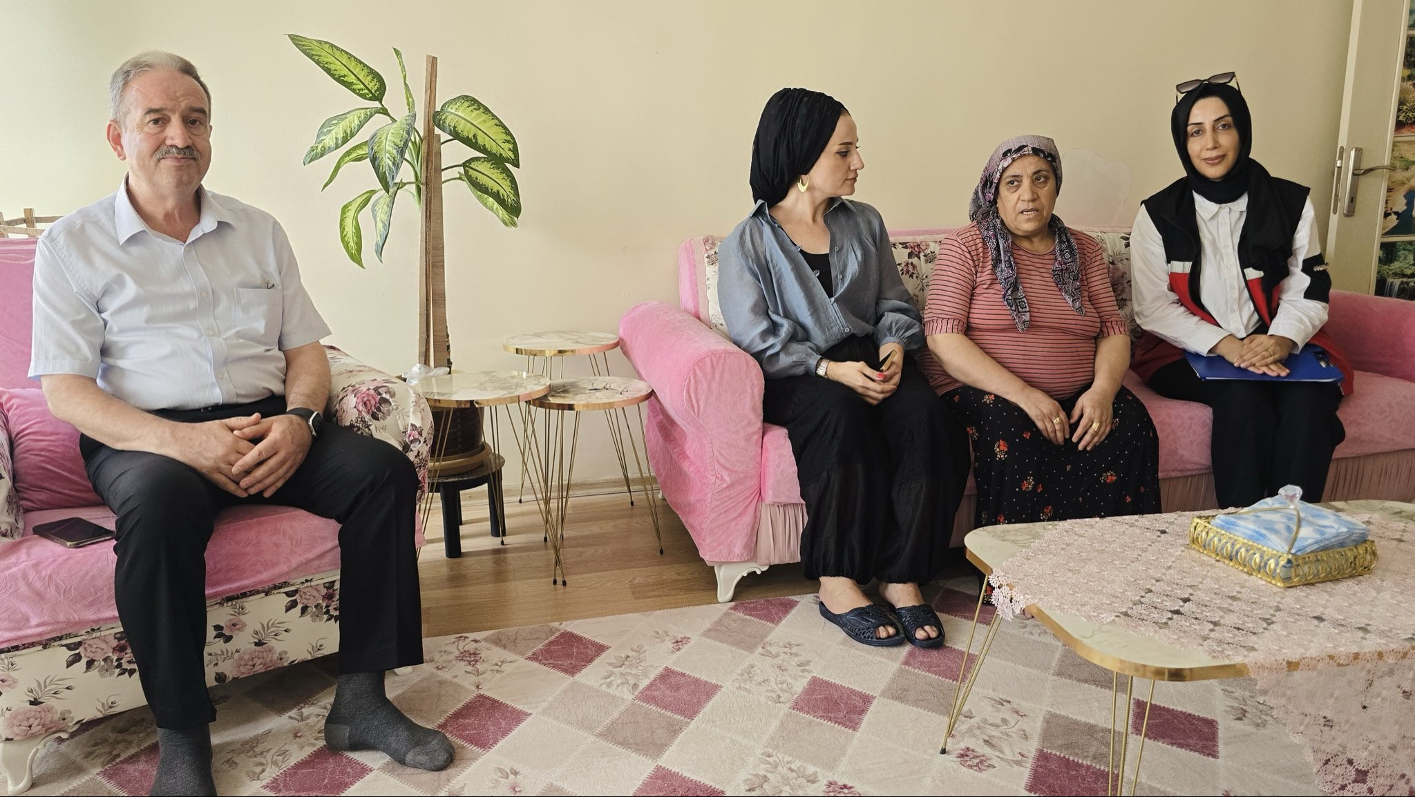 Bakanlık Hizmetlerinden Yararlanan Haneye Ziyaret