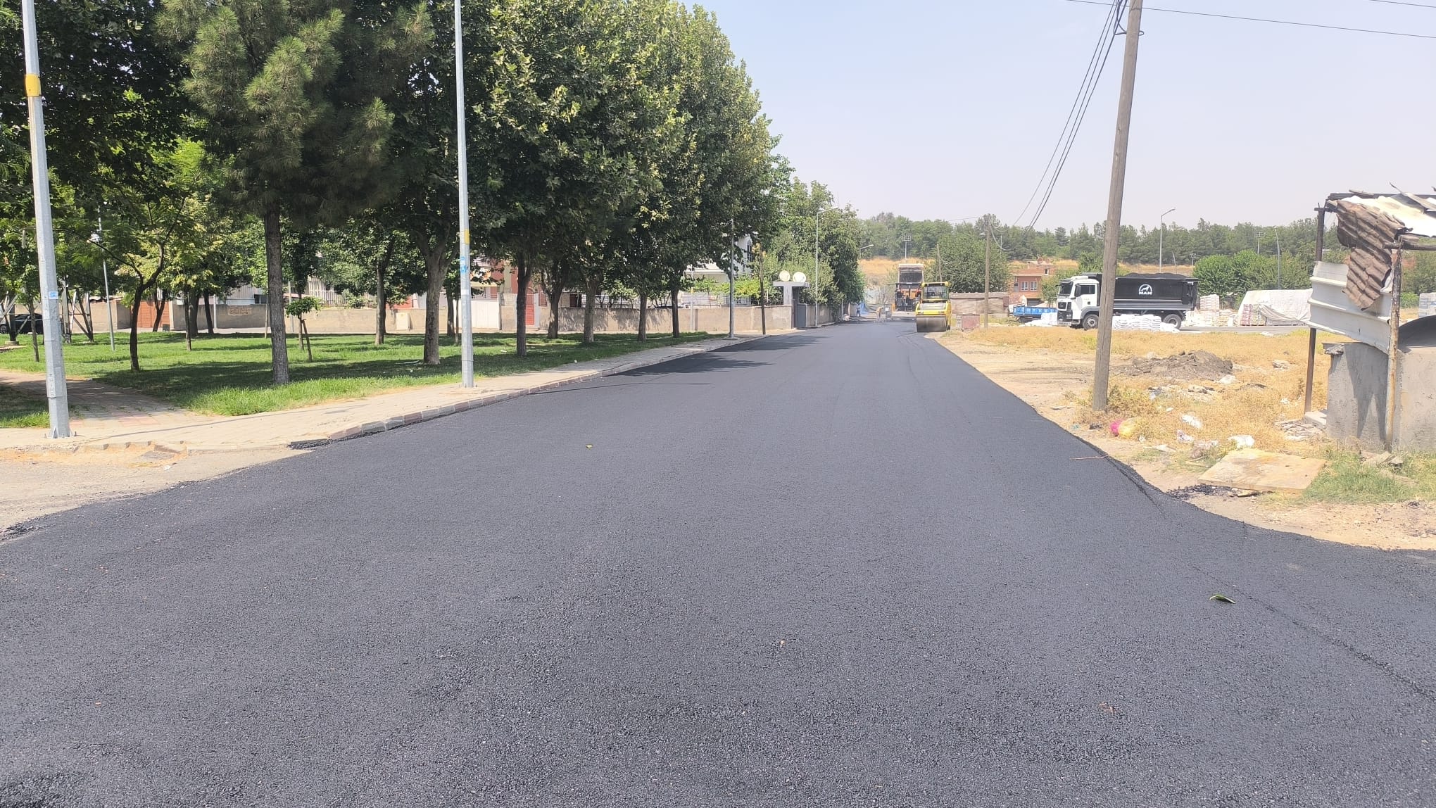 Petrolkent’te 1.200 Ton Asfalt Serildi