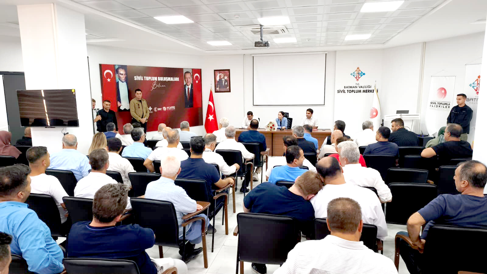 Batman’da STK’lar STM’de buluştu