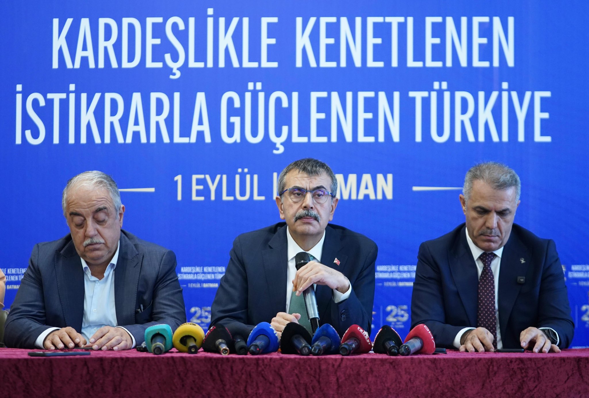 Bakan Tekin: “Terörsüz Türkiye, özgürlüklerin güvence altına alındığı Türkiye’dir”