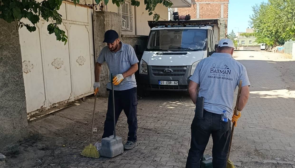 Mahallelerde Kapsamlı Temizlik