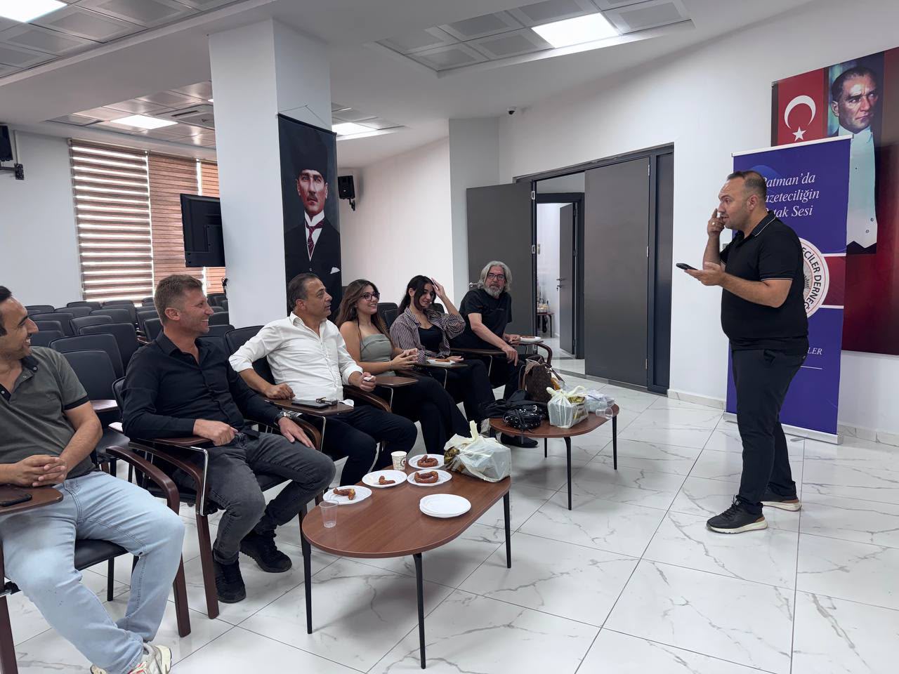 ÇALIŞAN GAZETECİLERİN DİKSİYON EĞİTİMİ TAMAMLANDI