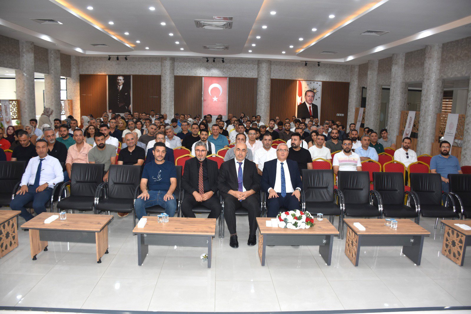 Eğitim teknolojileri ve atölyeler için planlama toplantısı