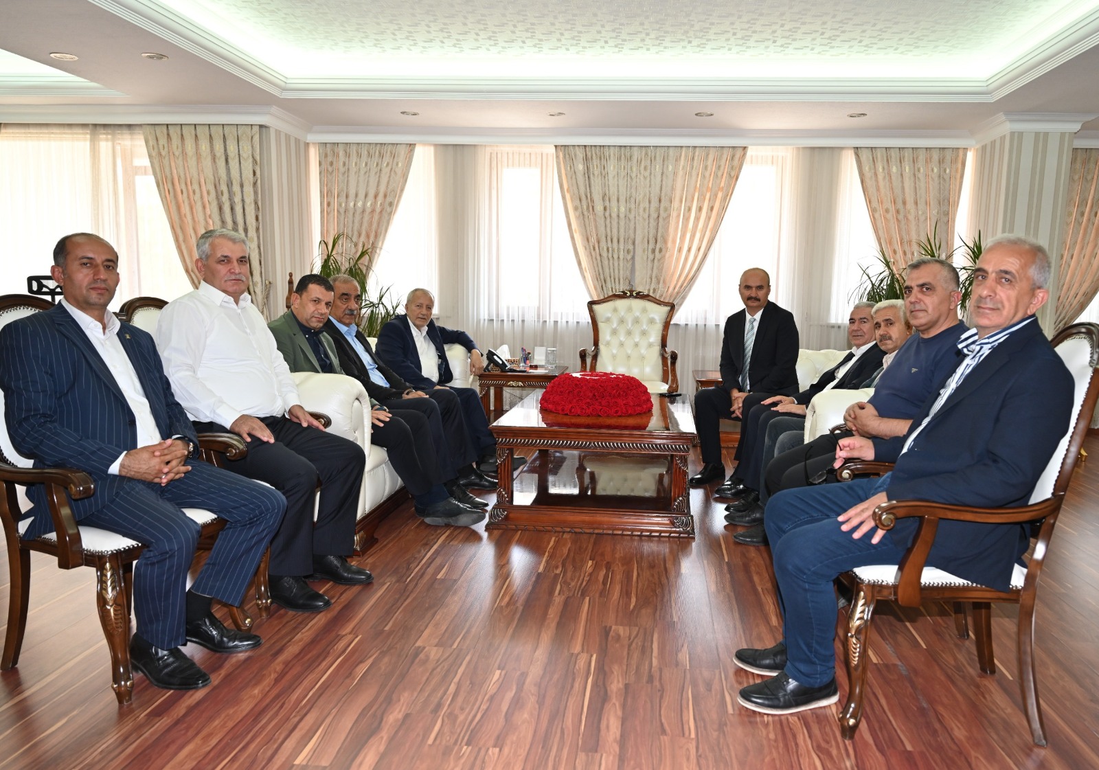 Mehmet İhsan Arslan’dan Vali Canalp’a ziyaret